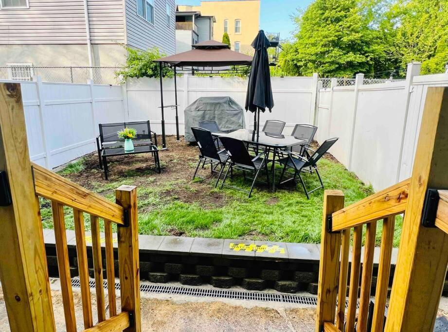 2 Bedroom Apartment, Close To Nyc & Downtown Jc! ジャージーシティ エクステリア 写真